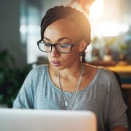 woman-working-in-office